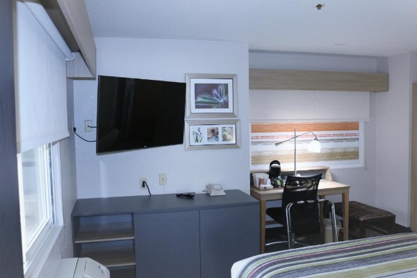 Country Inn & Suites by Radisson, Monterey Beachfront-Marina, CA image 16